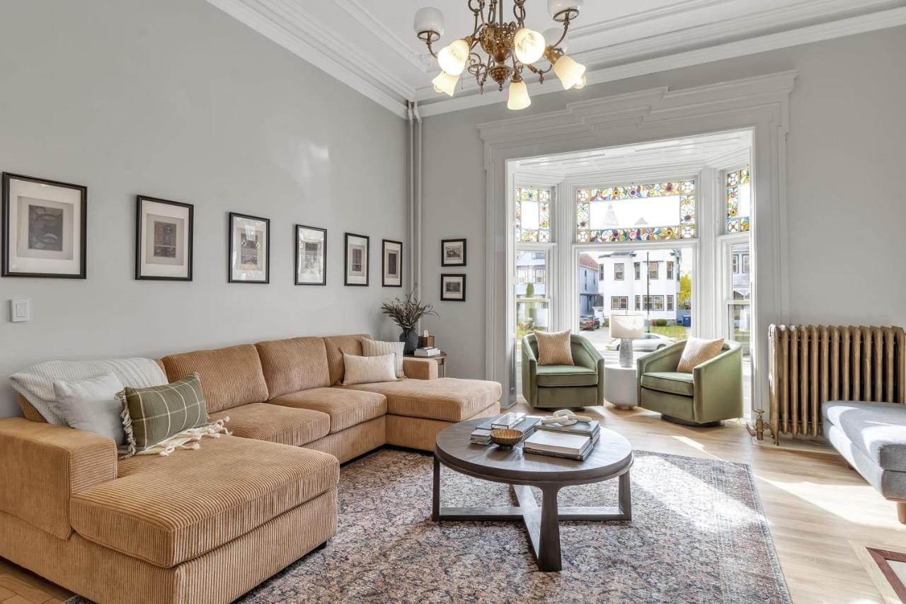Spacious Second Empire Suite At The Platt Mansion بوفالو المظهر الخارجي الصورة